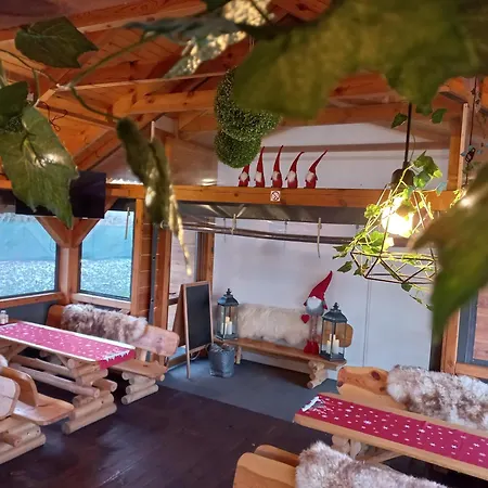 Grabska Osada Sun House - Caloroczne Ogrzewane 度假居 *