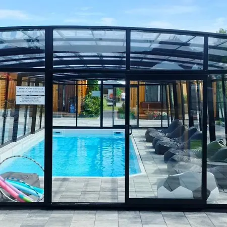 Dom wakacyjny Grabska Osada Sun House - Całoroczne Ogrzewane Grabce-Towarzystwo